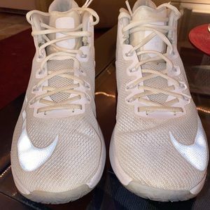 Nike air max’s infuriate men’s shoes